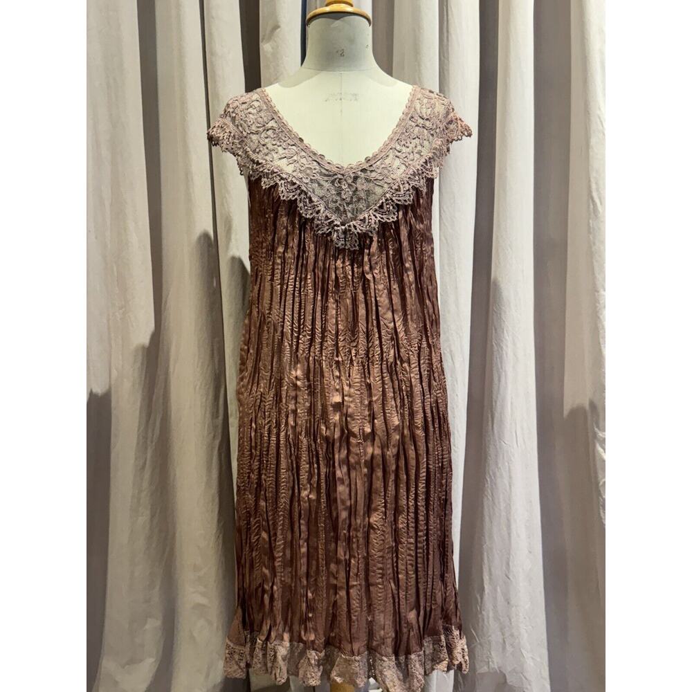 Vintage Unworn One Off Ann Ferriday Crinkle Silk And Lace Dress M